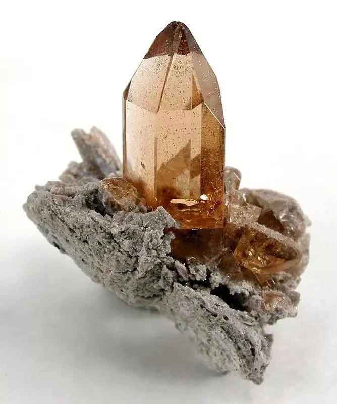 Topa stone silicate minerals